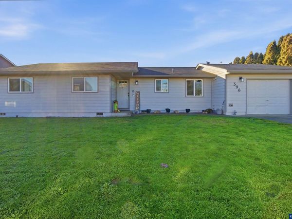 396 Clover St, Aumsville, OR 97325