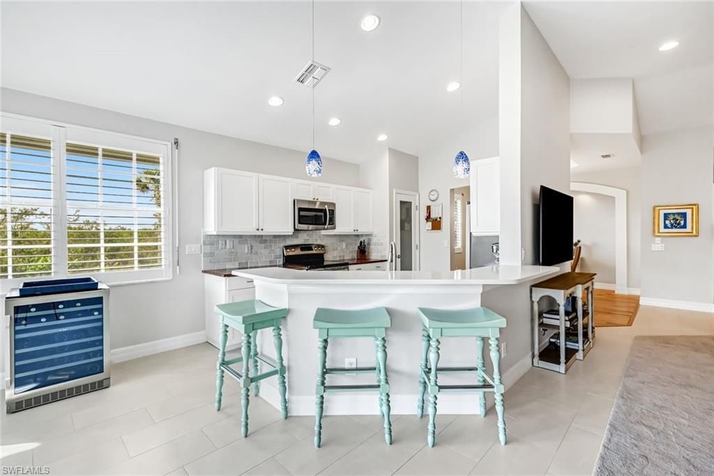 4451 Riverwatch Dr, Unit 203, Bonita Springs, FL 34134 Photo