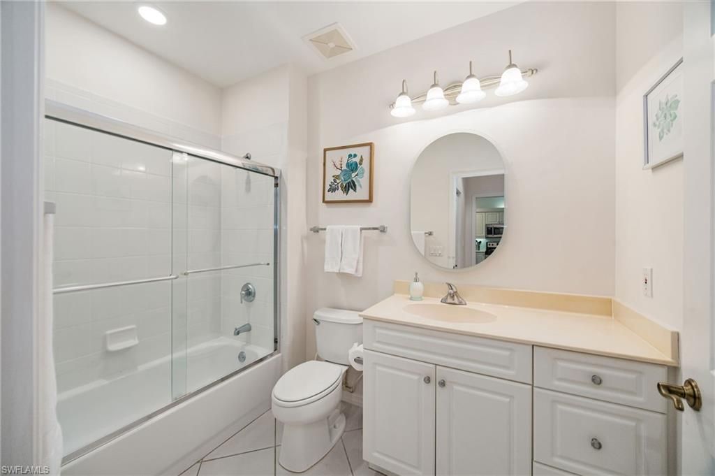 410 Bayfront Pl , Unit 2502, Naples, FL 34102 Photo