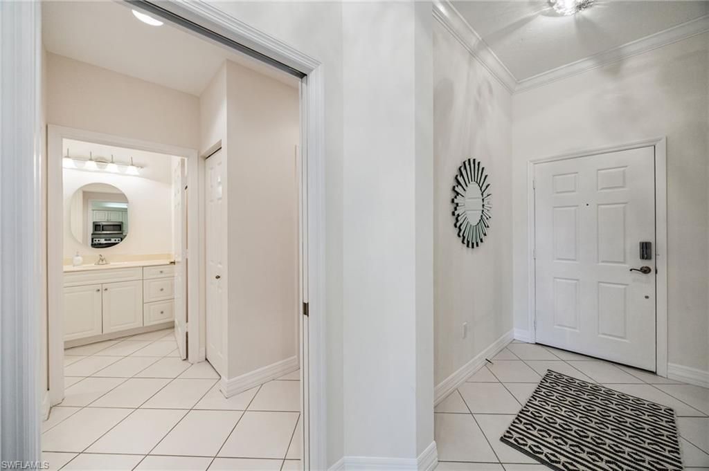 410 Bayfront Pl , Unit 2502, Naples, FL 34102 Photo