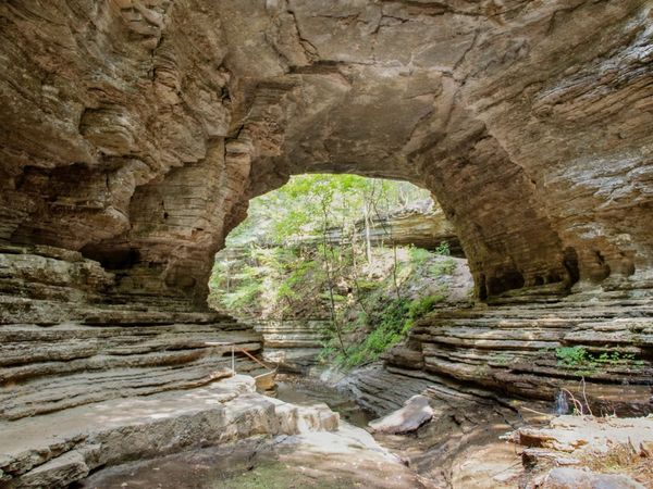 299 Natural Bridge Park Rd, Waynesboro, TN 38485