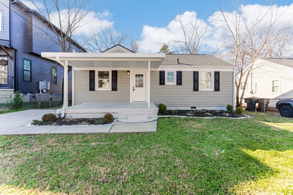 5821 Carl Pl, Nashville, TN 37209 Main Photo