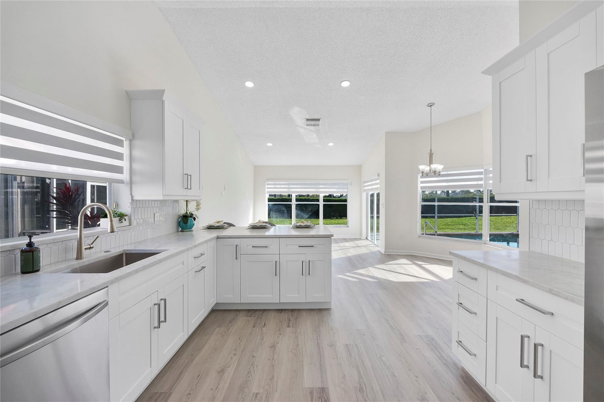 131 NW 187th Avenue, Pembroke Pines, FL 33029 Photo