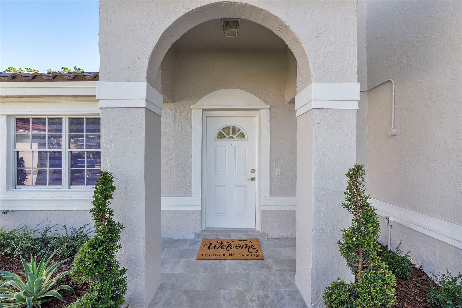 131 NW 187th Avenue, Pembroke Pines, FL 33029 Photo