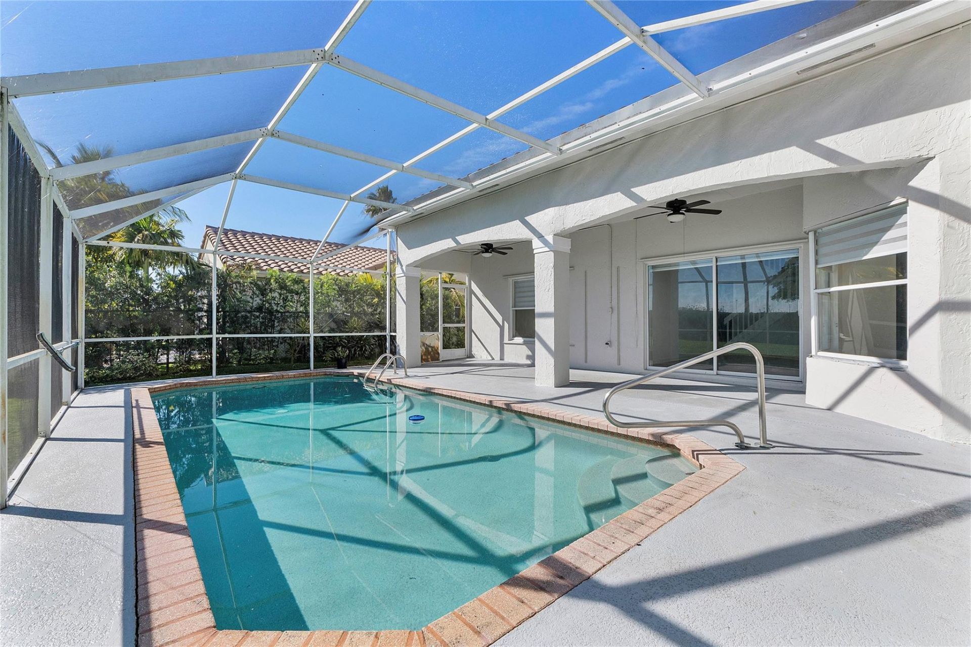 131 NW 187th Avenue, Pembroke Pines, FL 33029 Photo