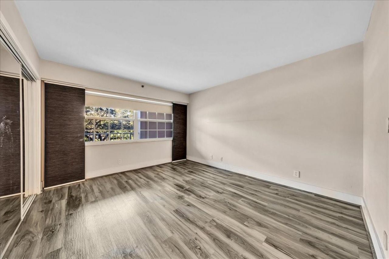 3520 Oaks Way, Unit 306, Pompano Beach, FL 33069 Photo