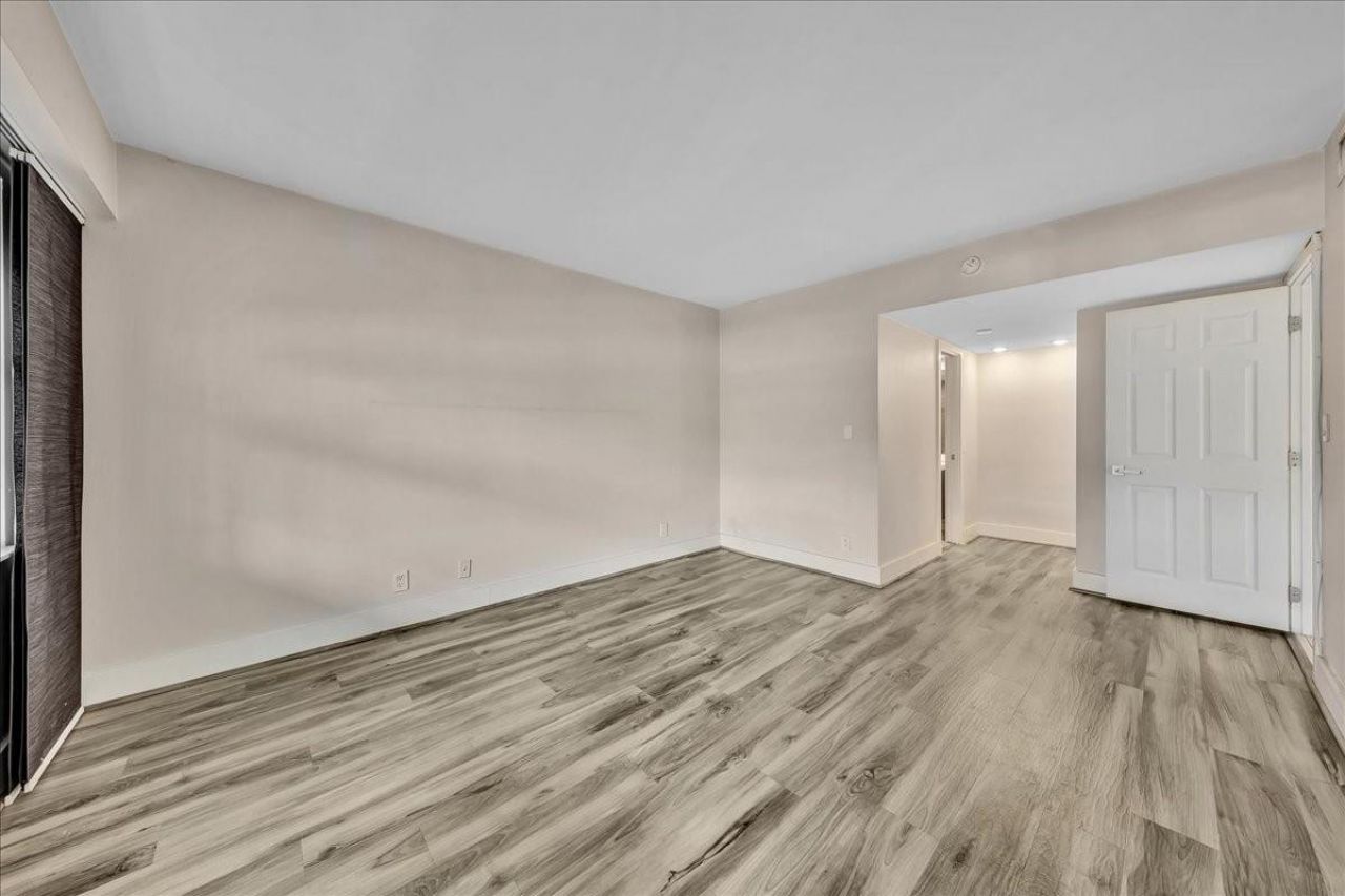 3520 Oaks Way, Unit 306, Pompano Beach, FL 33069 Photo