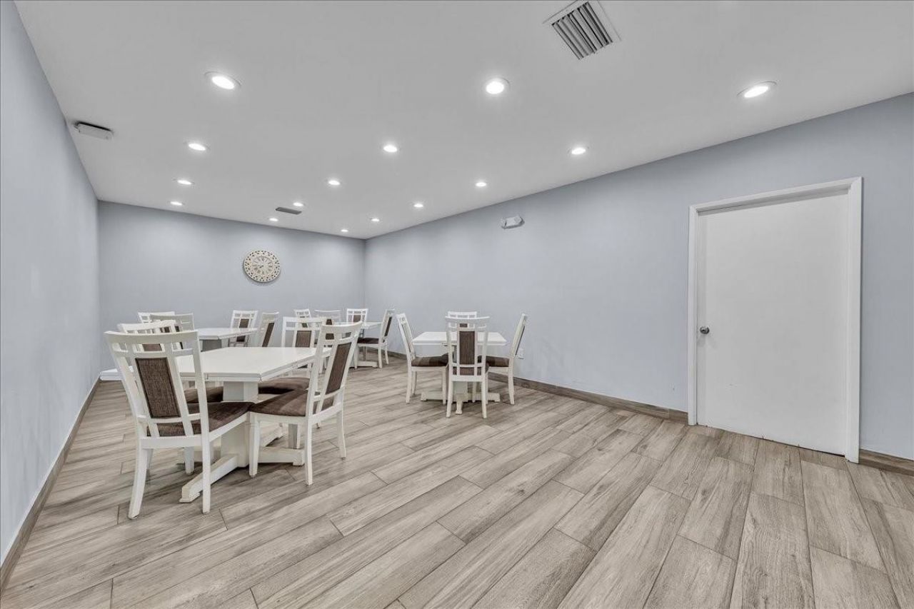 3520 Oaks Way, Unit 306, Pompano Beach, FL 33069 Photo