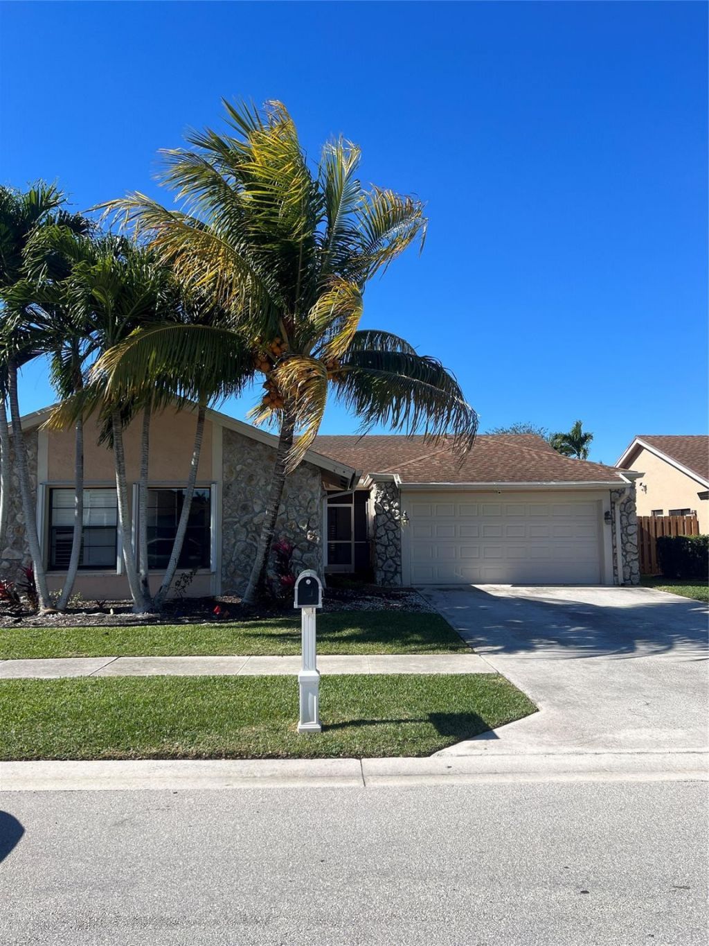 21023 Rustlewood Avenue, Boca Raton, FL 33428 Photo