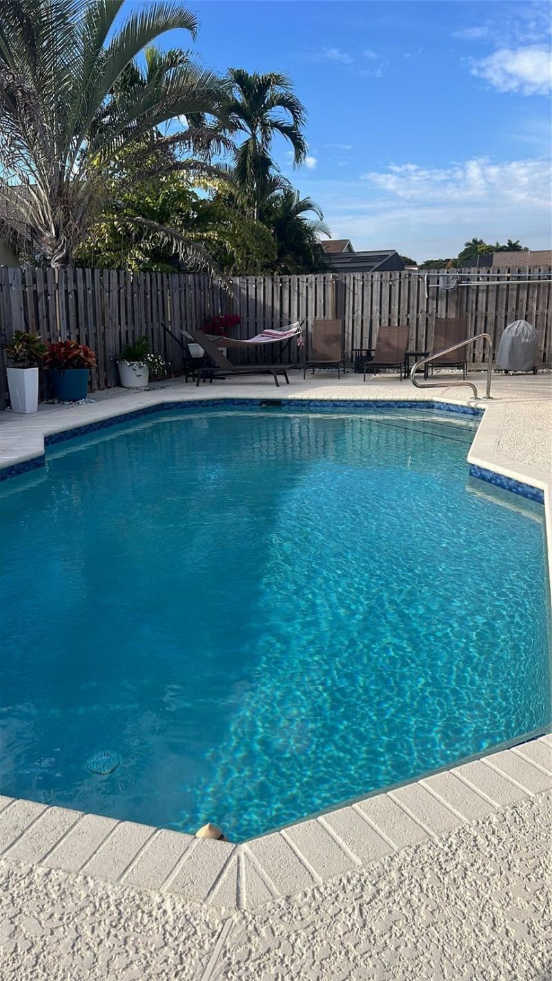 21023 Rustlewood Avenue, Boca Raton, FL 33428 Photo