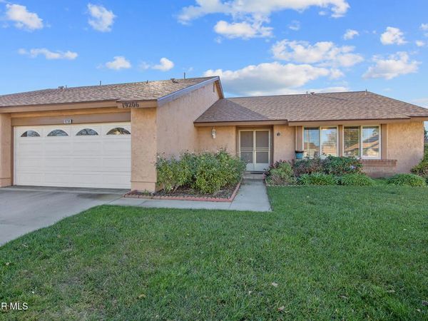 19206 Village 19, Camarillo, CA 93012
