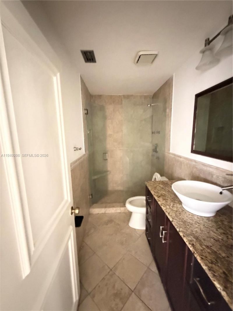 1802 Waterview Cir, Unit 1802, Palm Springs, FL 33461 Photo