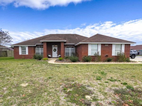 5458 Keel Dr, Pensacola, FL 32507