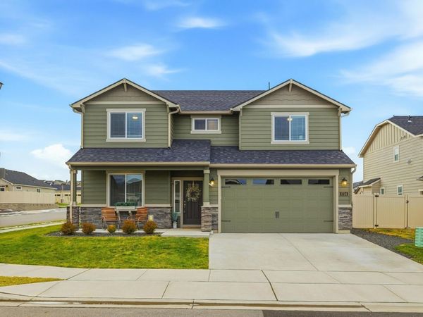 1724 S DONWOOD St, Greenacres, WA 99016