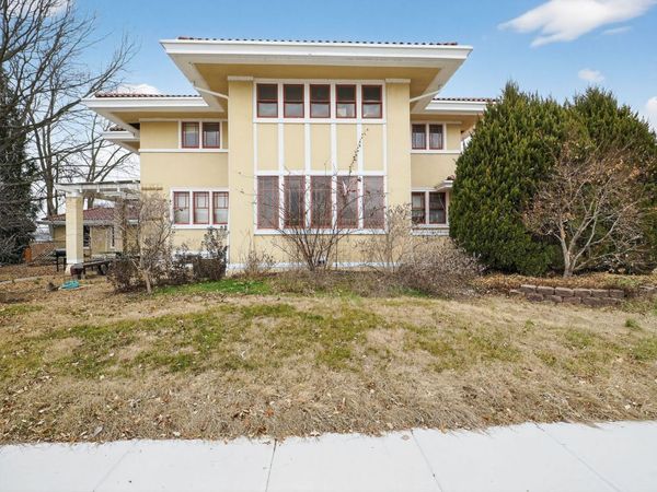 1207 12th Street, Lawrenceville, IL 62439