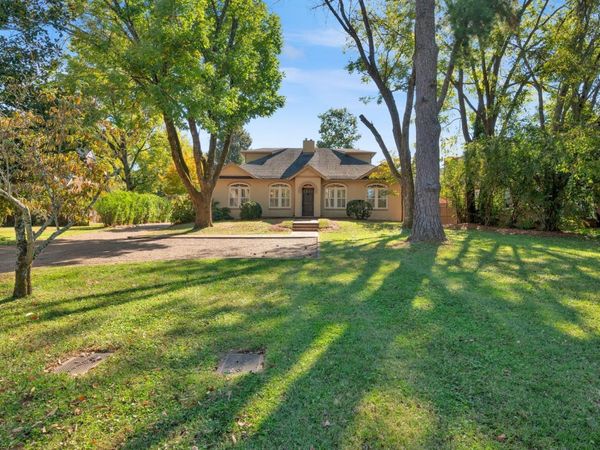 203A Woodmont Cir, Nashville, TN 37205