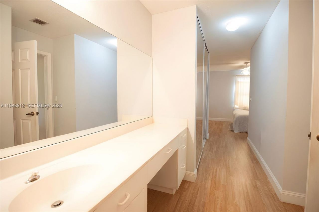 15826 NW 11th St, Pembroke Pines, FL 33028 Photo