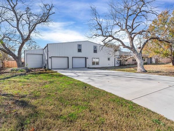 406 N Oak Lane, Tolar, TX 76476