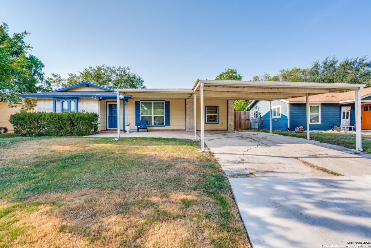 5210 Foxcross, Kirby, TX 78219 Main Photo