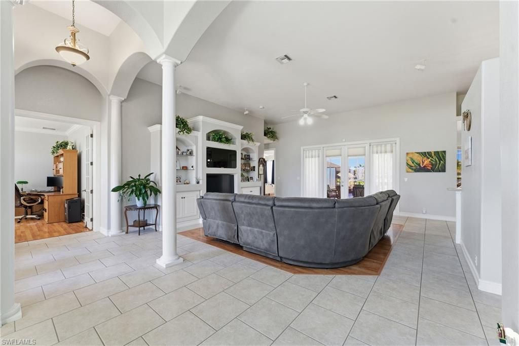 810 NW 36th Ave, Cape Coral, FL 33993 Photo