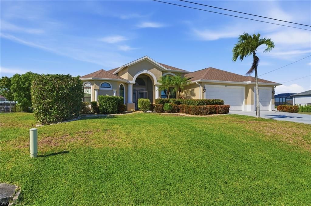 810 NW 36th Ave, Cape Coral, FL 33993 Photo