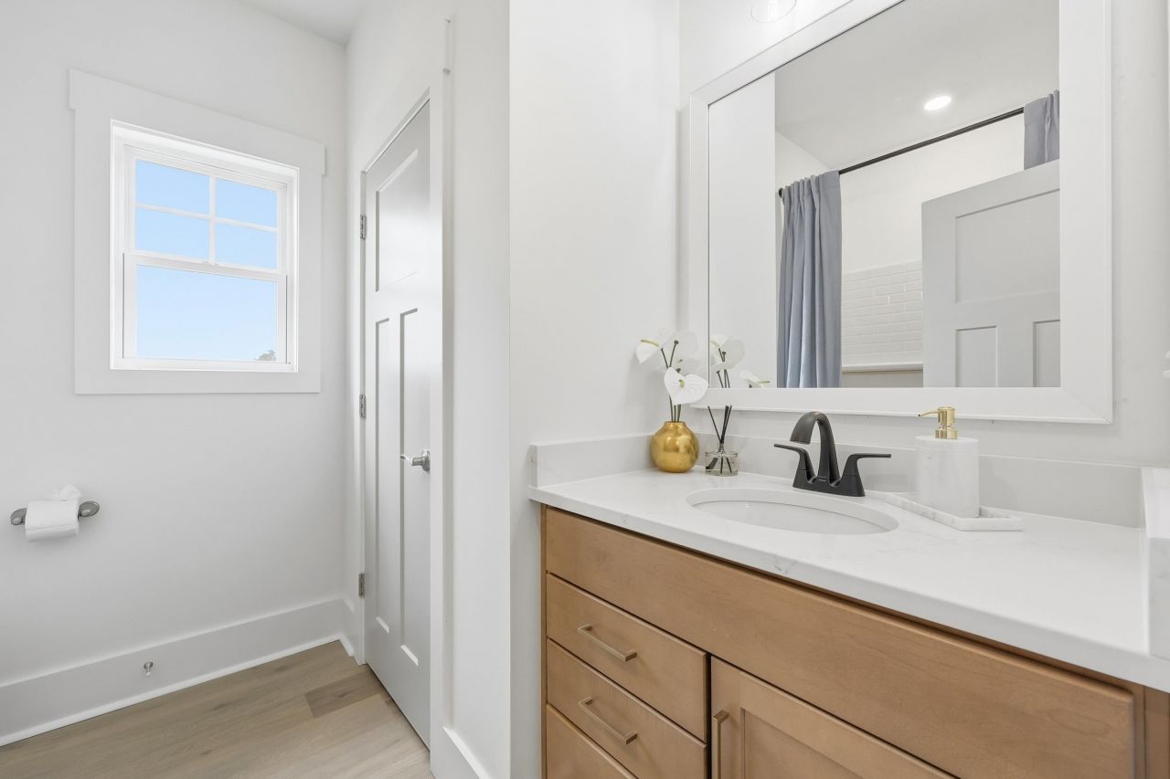 4118 Collins Farm Way Photo 23