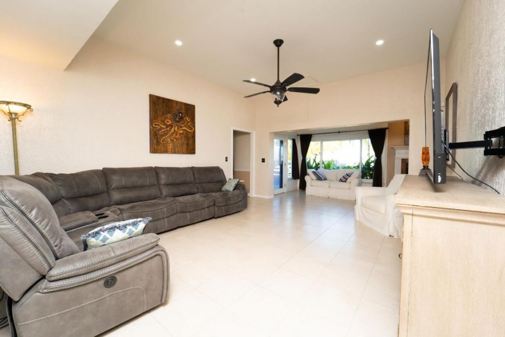 4751 S Indian River Drive, Fort Pierce, FL 34982 Photo