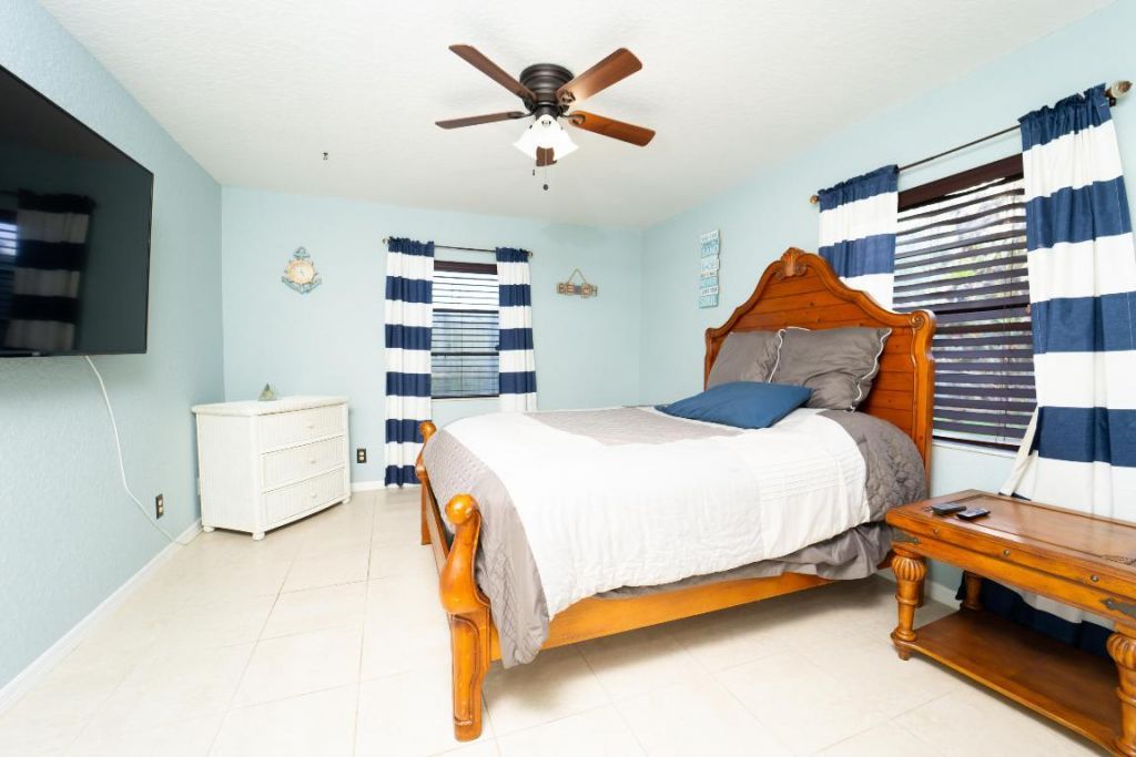 4751 S Indian River Drive, Fort Pierce, FL 34982 Photo