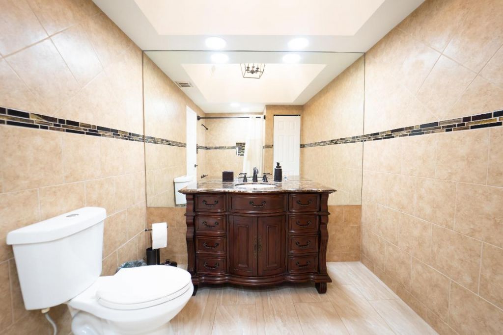 4751 S Indian River Drive, Fort Pierce, FL 34982 Photo