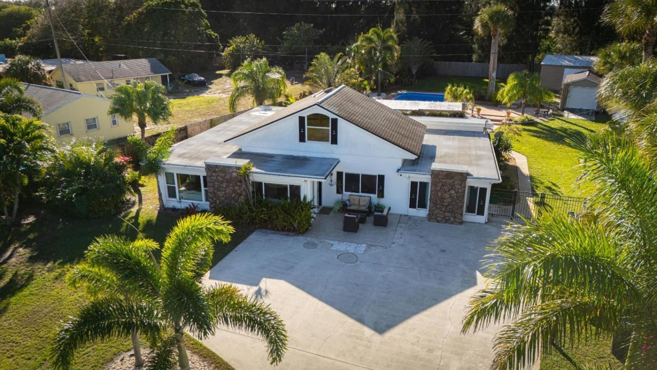 4751 S Indian River Drive, Fort Pierce, FL 34982 Photo