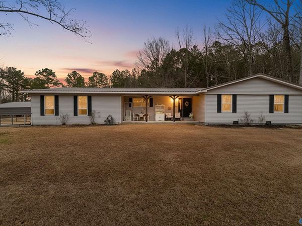 2792 E Rexford Street, Hokes Bluff, AL 35903