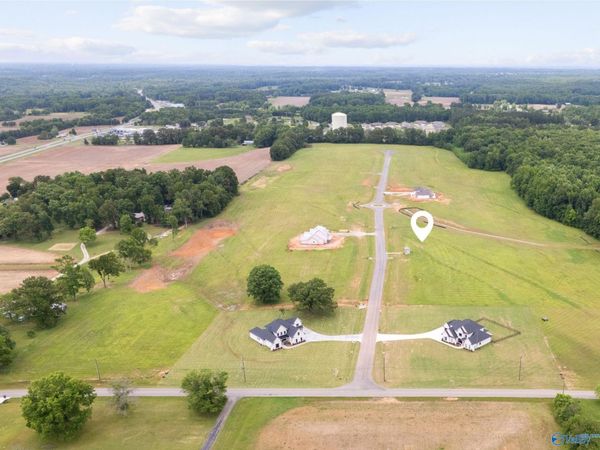 111 Sydney School Way, Hazel Green, AL 35750