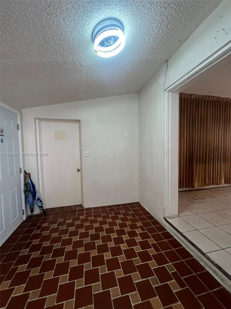 5561 SW 5th Ter, Miami, FL 33134 Photo