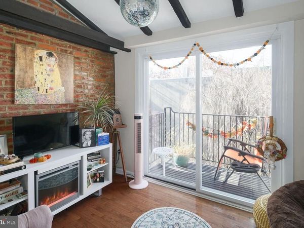 124 CATHARINE STREET, Unit B, PHILADELPHIA, PA 19147