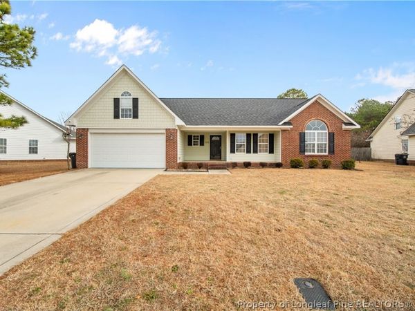2914 Flowering Bradford Way, Fayetteville, NC 28306