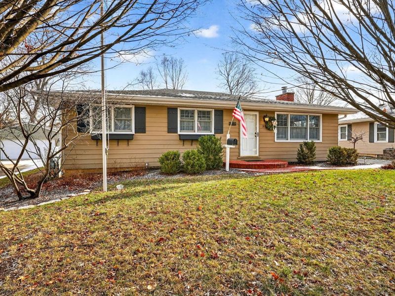 55 Elizabeth Street, Canal Winchester, OH 43110 Photo 2