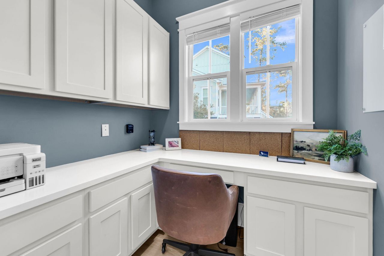 3555 Holmgren Street Photo 29