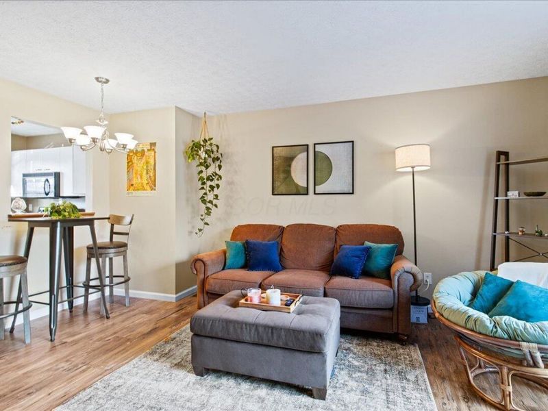 2202 Sandman Drive, Unit 56E, Columbus, OH 43235 Photo 5