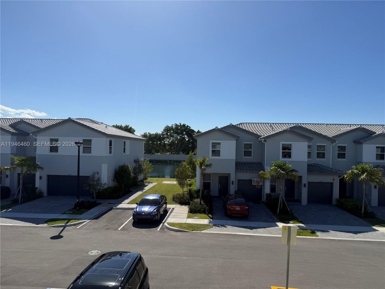 145 SW 184th Pl, Pembroke Pines, FL 33029 Photo