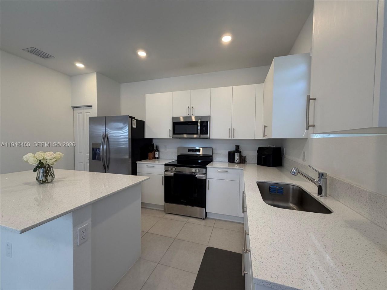 145 SW 184th Pl, Pembroke Pines, FL 33029 Photo