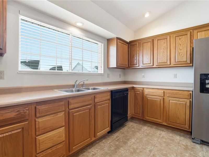 1711 Pinehurst Drive, Springfield, OH 45502 Photo 11