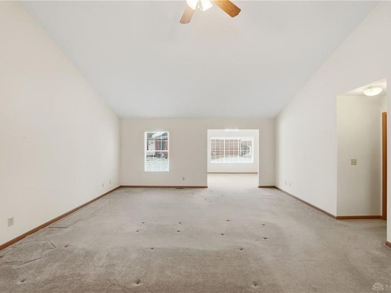 1711 Pinehurst Drive, Springfield, OH 45502 Photo 5