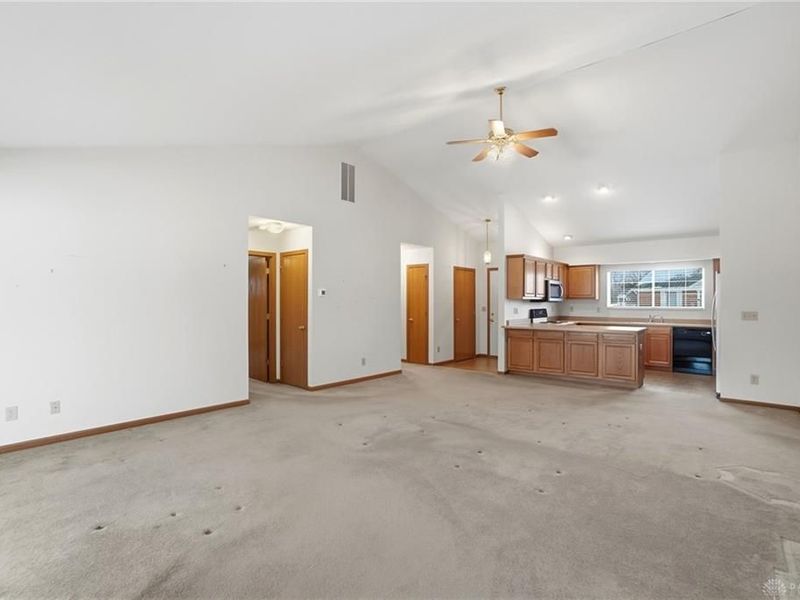 1711 Pinehurst Drive, Springfield, OH 45502 Photo 7