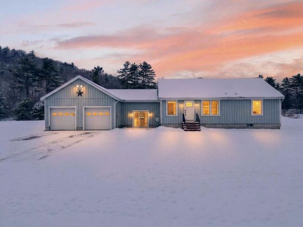 23 Robinson Way, Bridgton, ME 04009