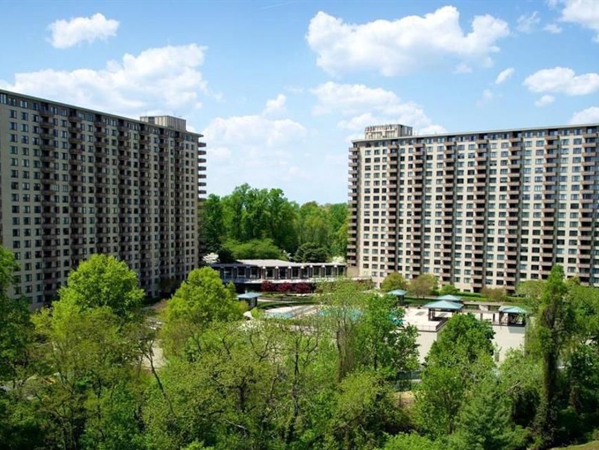 5225 Pooks Hill, Unit 710N, Bethesda, MD 20814 Main Photo