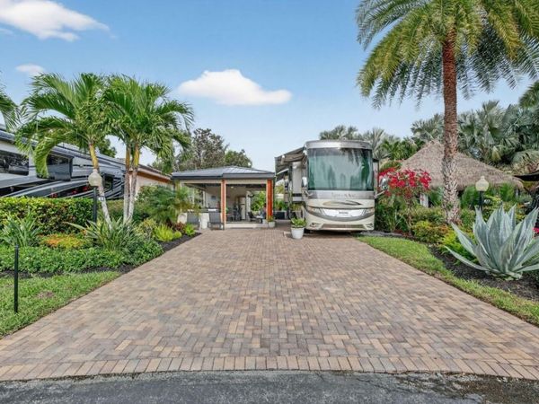 78 S Cortez Dr, Unit 78, Pompano Beach, FL 33068