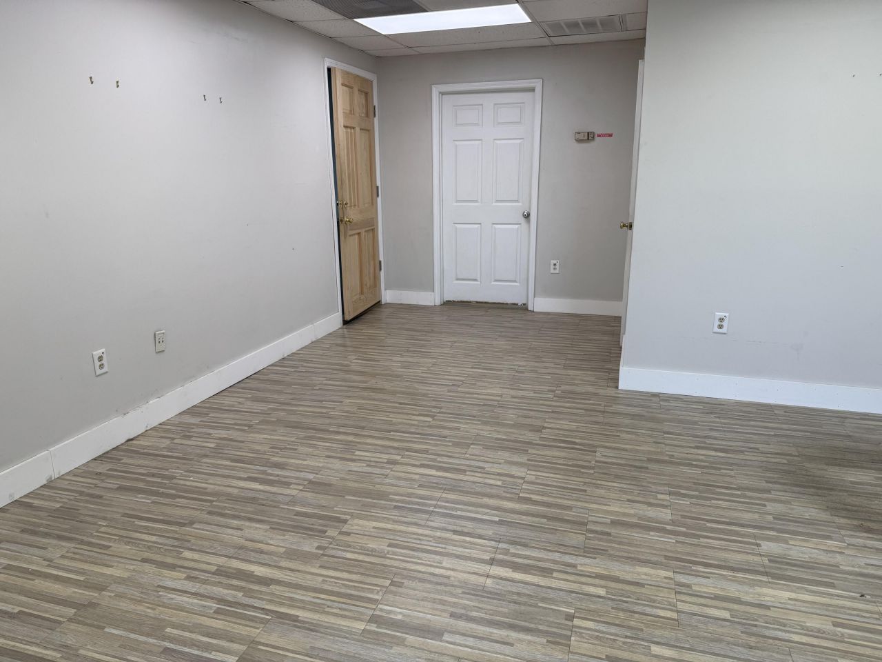 488 La Mesa Road Photo 4