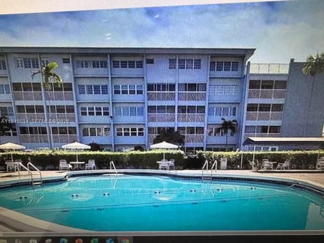 215 SE 3rd Ave, Unit 307B, Hallandale Beach, FL 33009 Photo