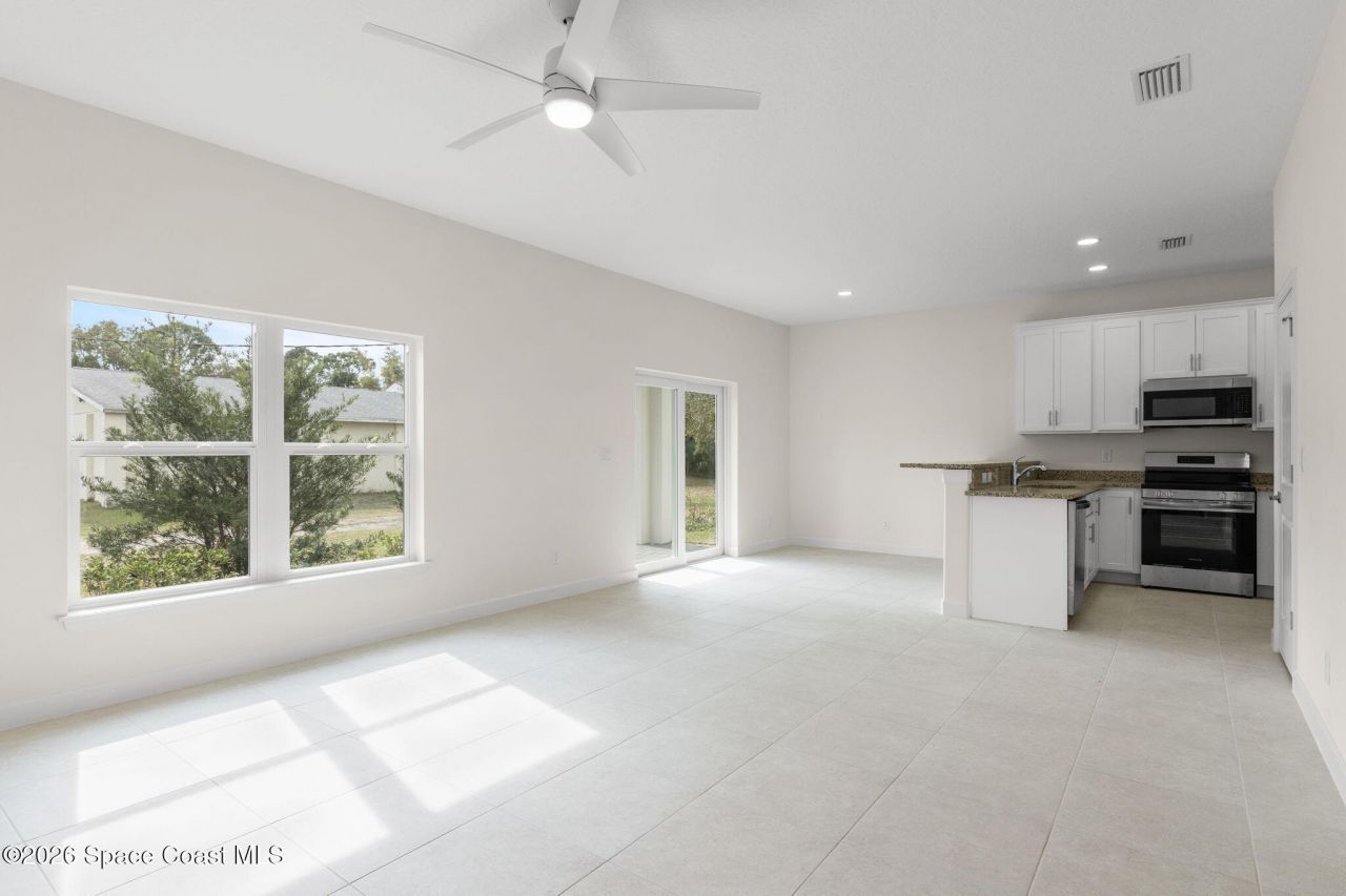 197 Dayton Boulevard, Melbourne Village, FL 32904 Photo