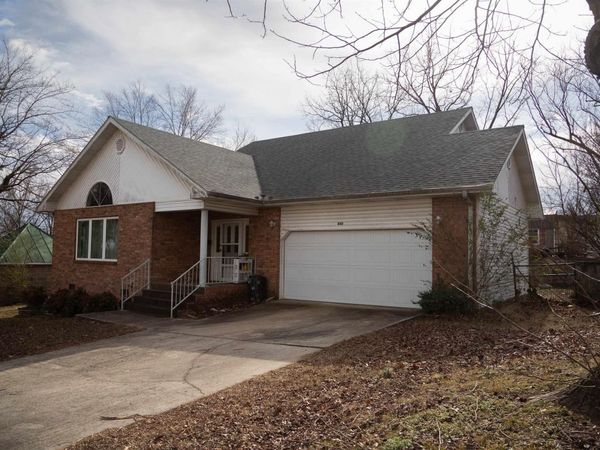 460 Bethel Avenue, Mammoth Spring, AR 72554